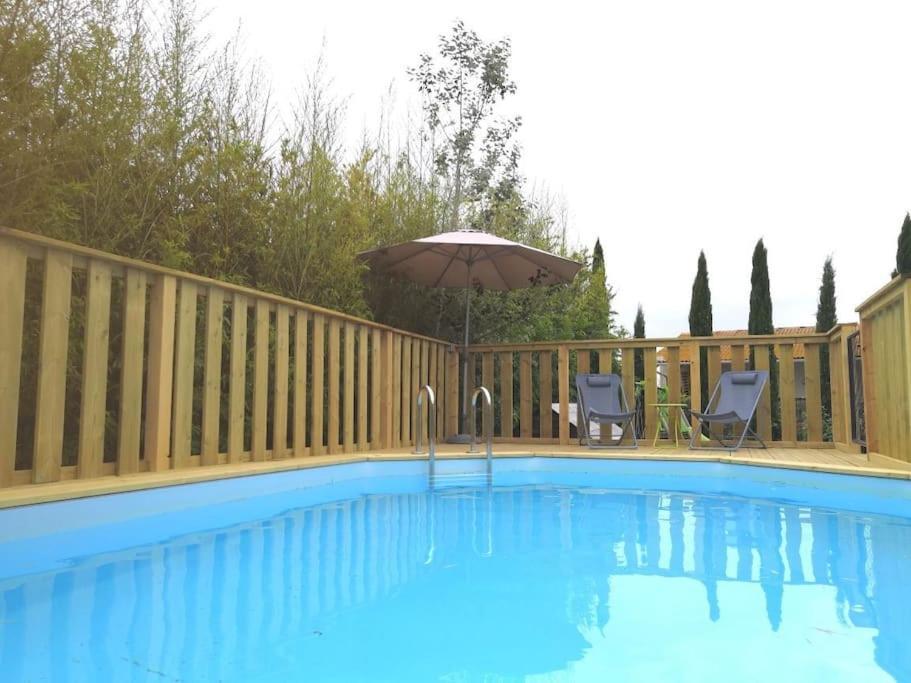 Maison Avec Piscine Dans Village Provencal. Courthézon Eksteriør billede